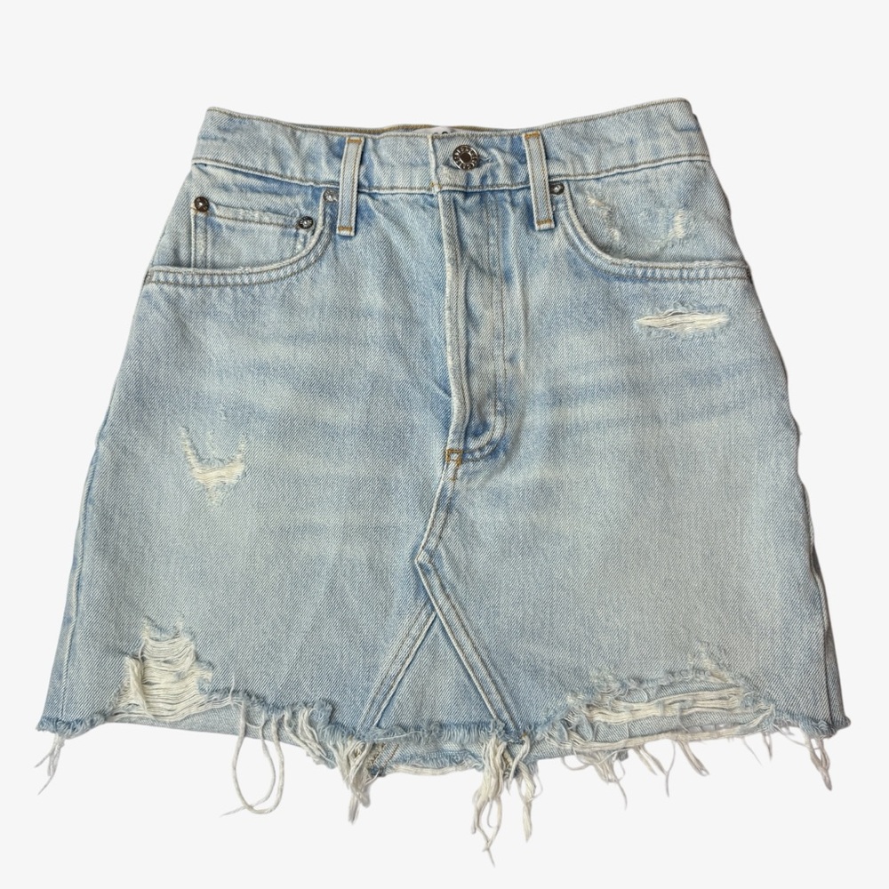 AGOLDE Women’s Denim High Rise Button Fly Frayed Mini Skirt, Light Blue Size 24